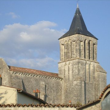 Église Saint-Vivien de Bords