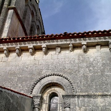Église Saint-Vivien de Bords