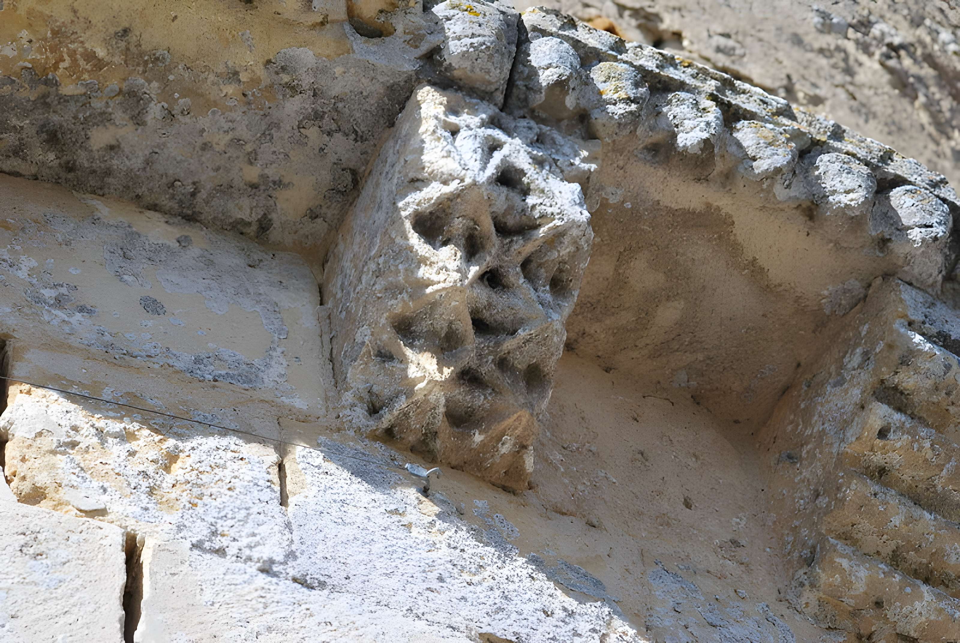 Église Saint-Vivien de Romagne