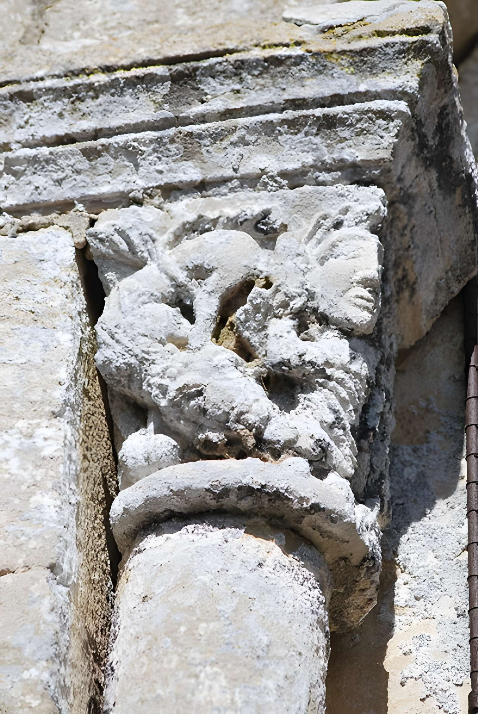 Église Saint-Vivien de Romagne