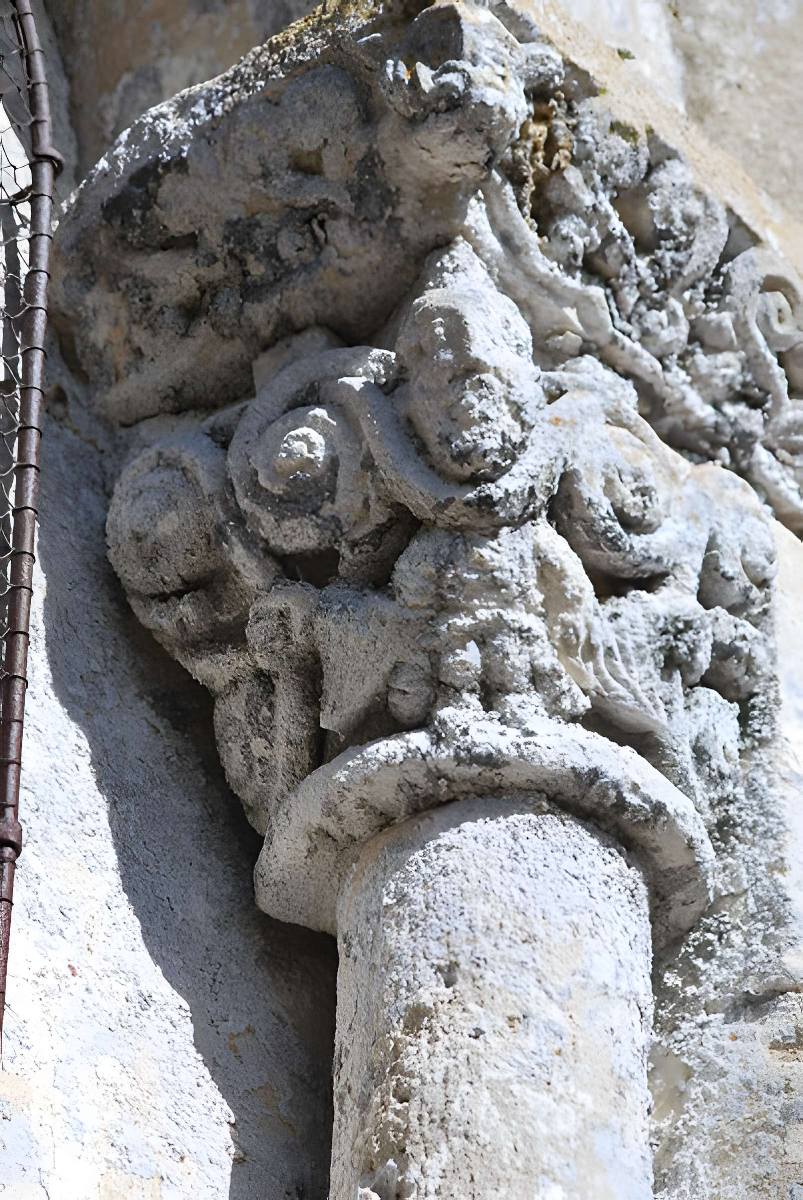 Église Saint-Vivien de Romagne