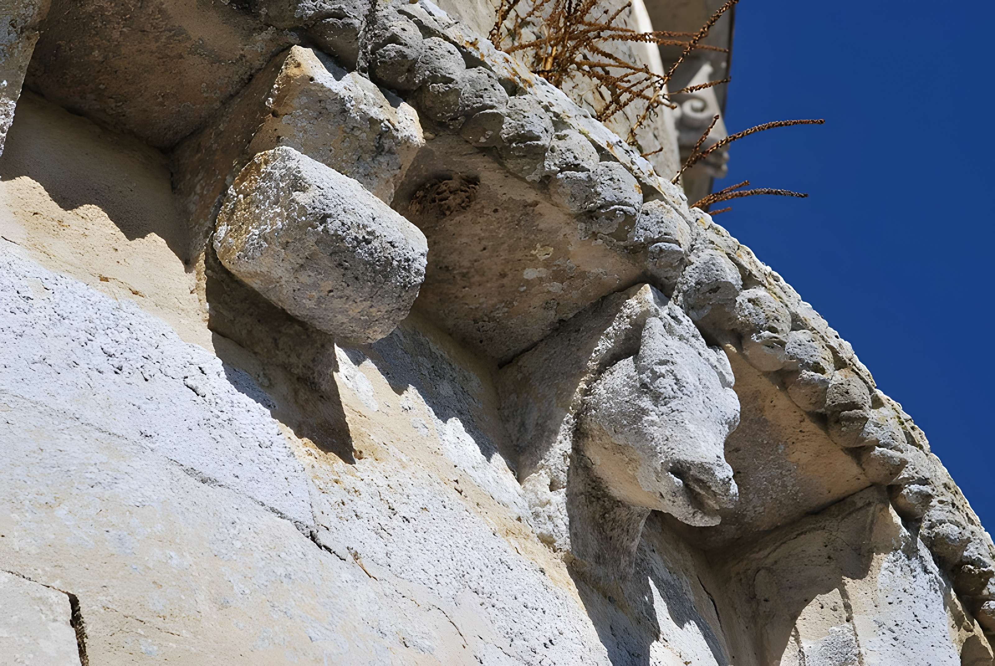 Église Saint-Vivien de Romagne