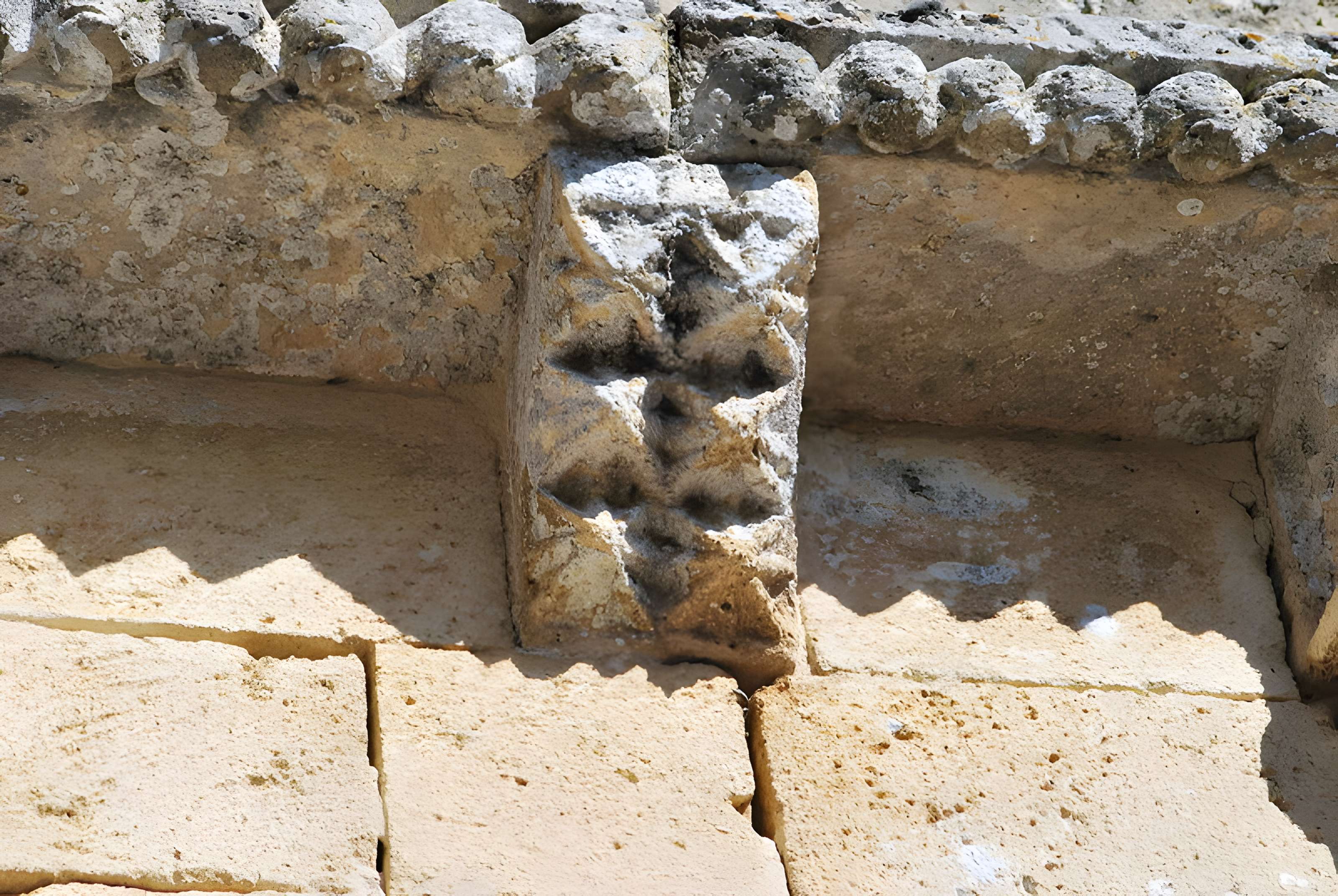 Église Saint-Vivien de Romagne