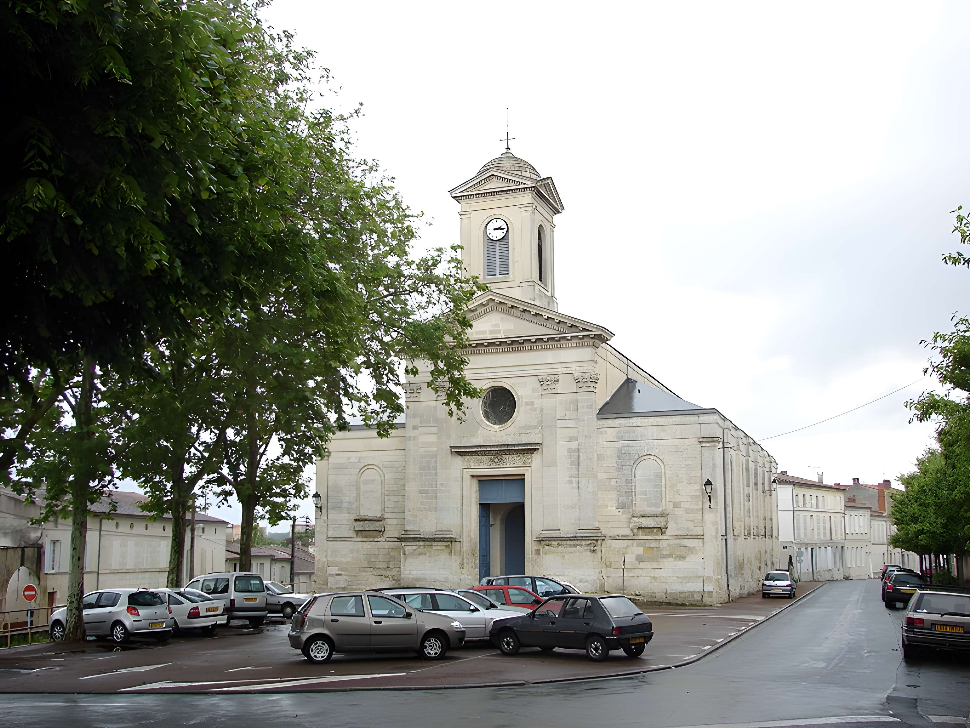 Église Saint-Vivien de Saintes