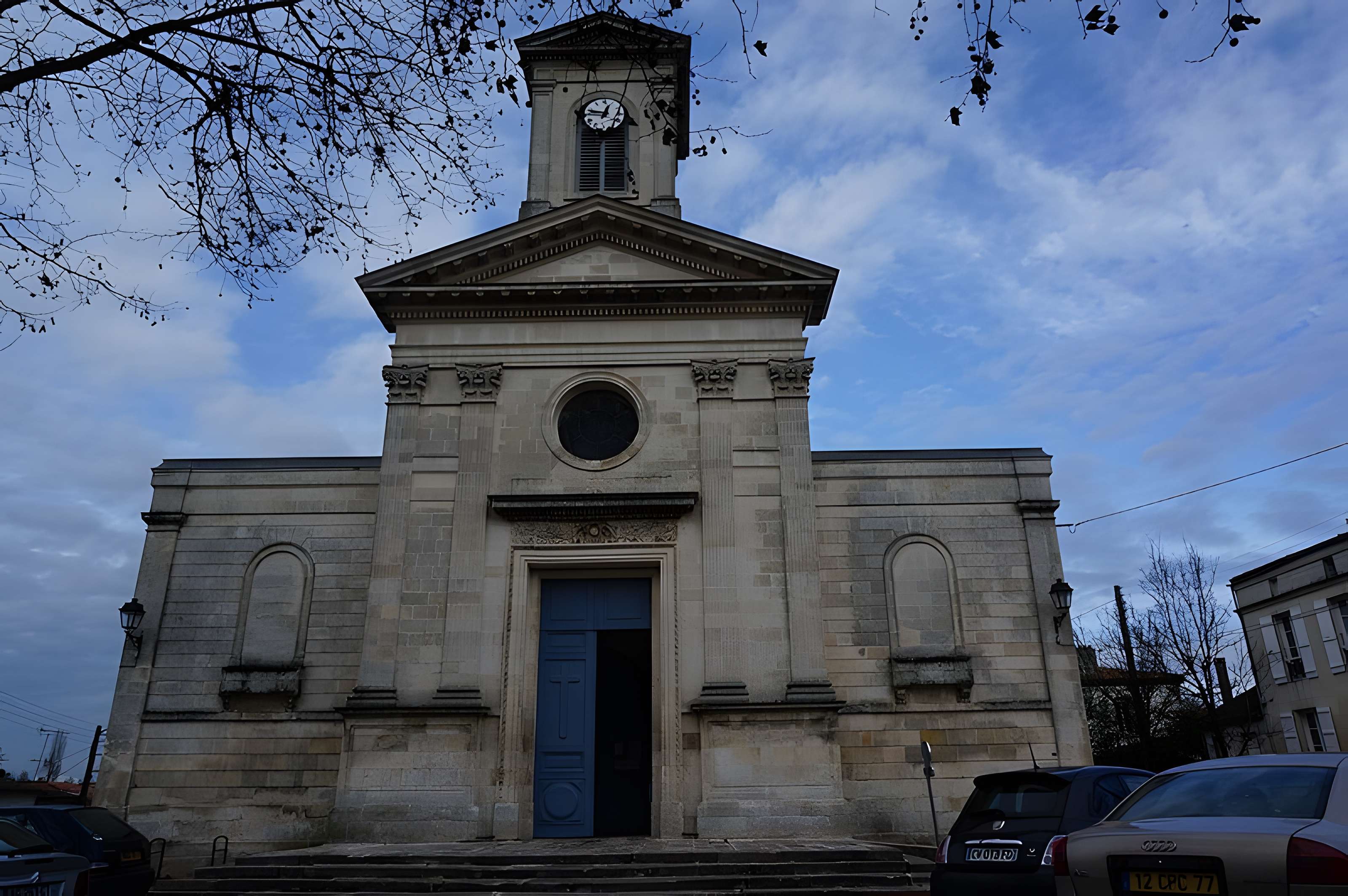 Église Saint-Vivien de Saintes