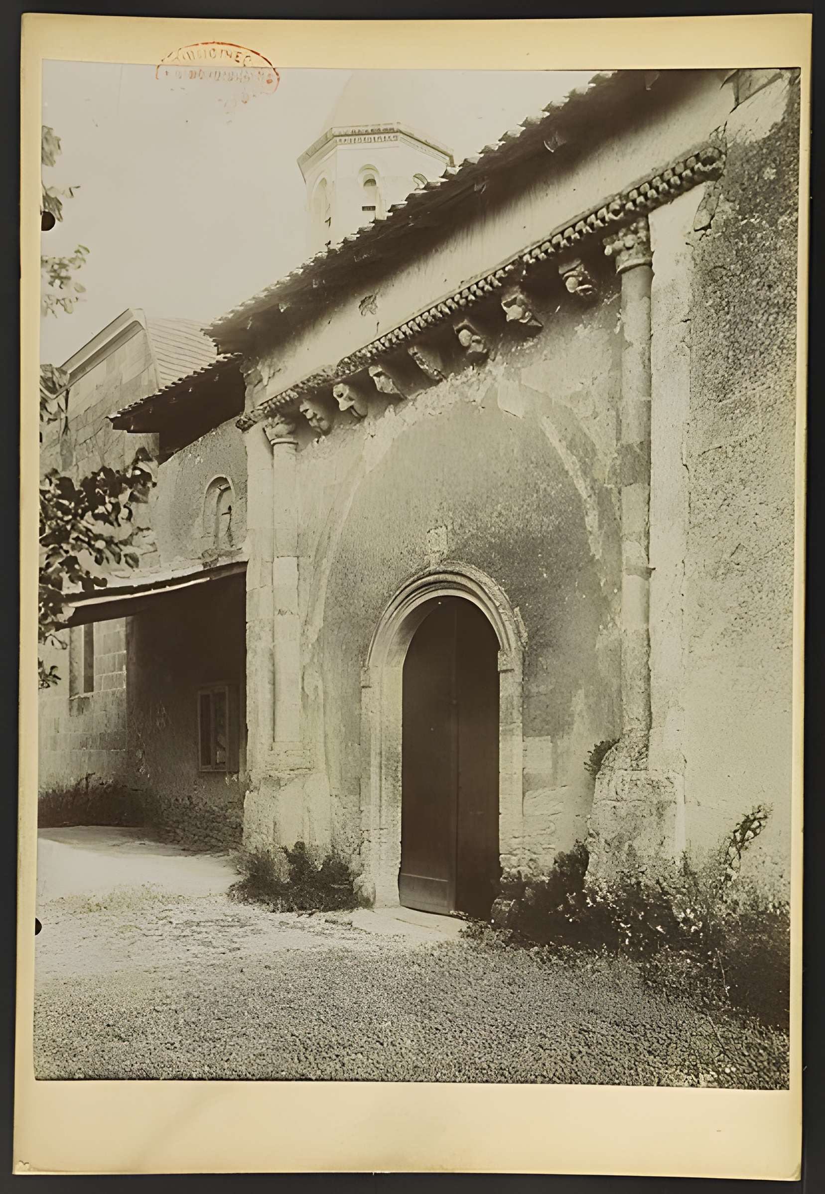 Église Saint-Vivien de Saint-Vivien-de-Monségur