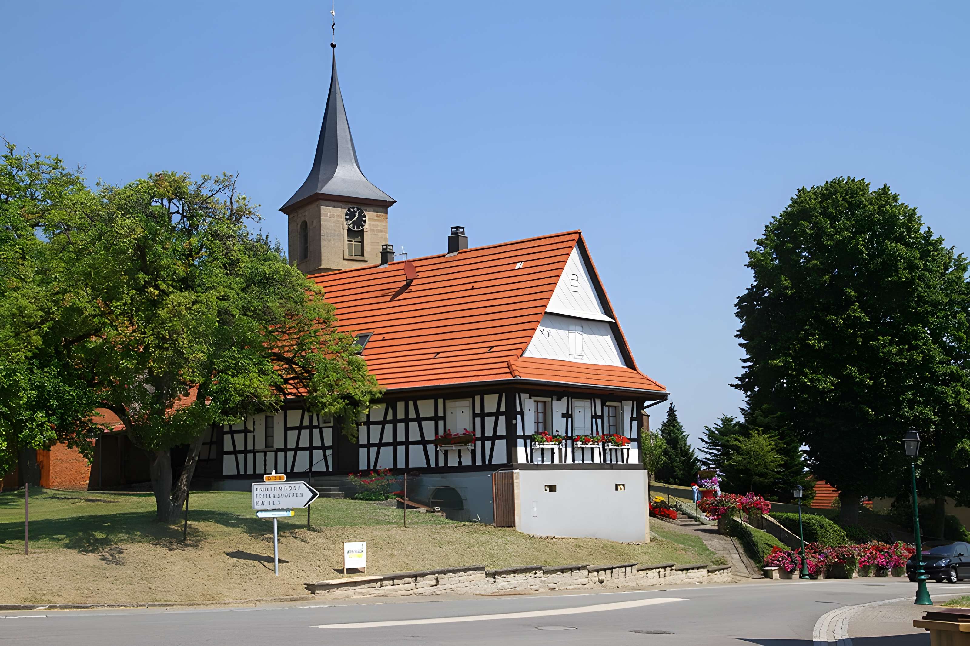 Église simultanée Saint-Jean-Baptiste de Hohwiller