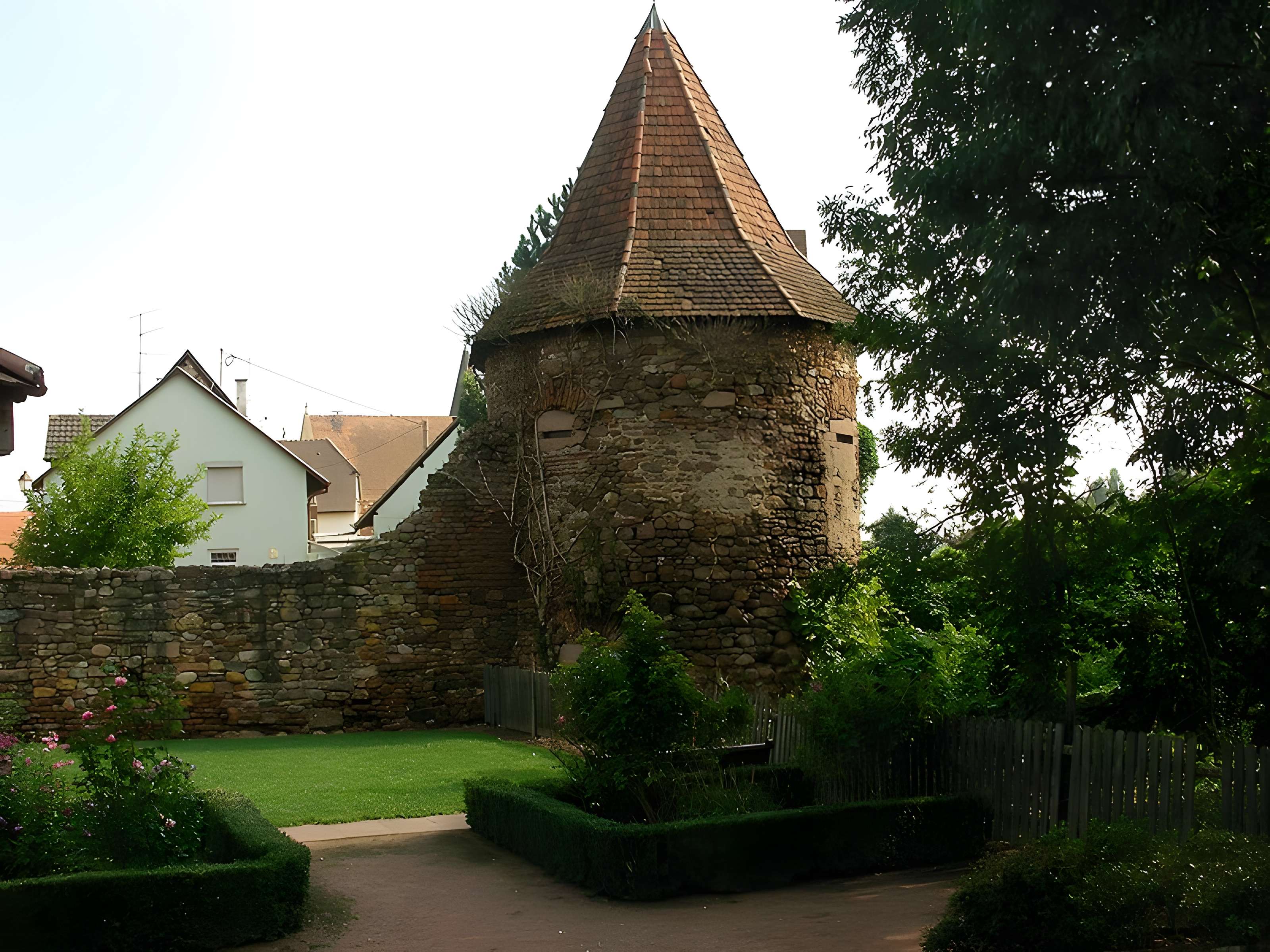Enceinte 10 Route de Sélestat de Guémar