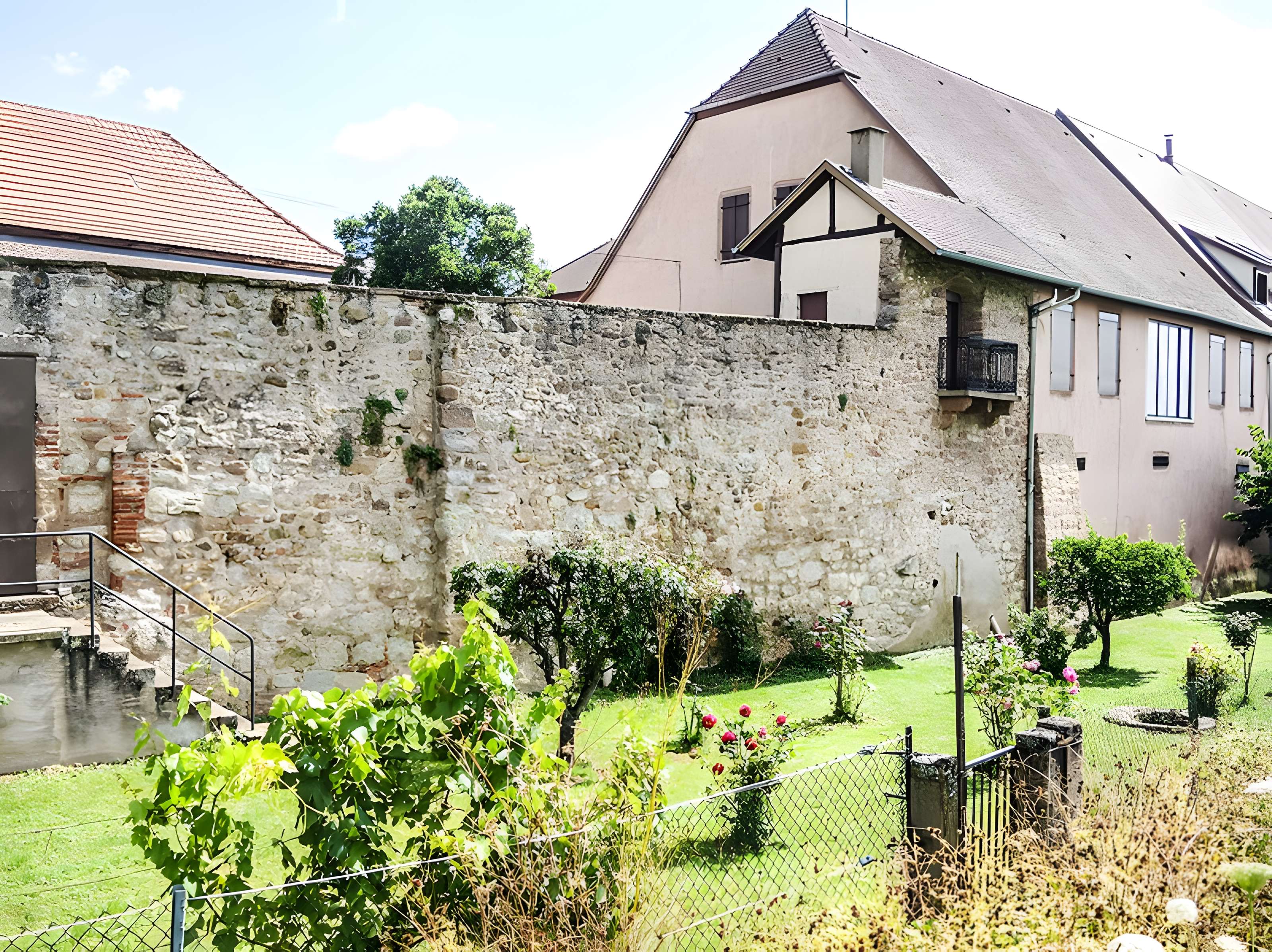 Enceinte de Saint-Hippolyte