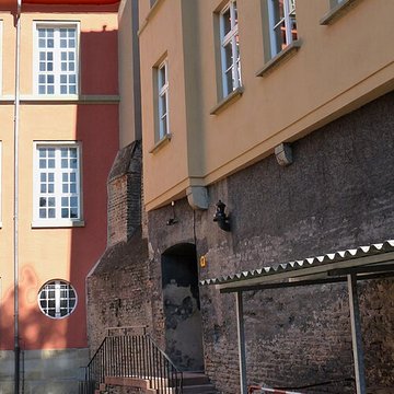 Enceinte du Moyen âge de Strasbourg