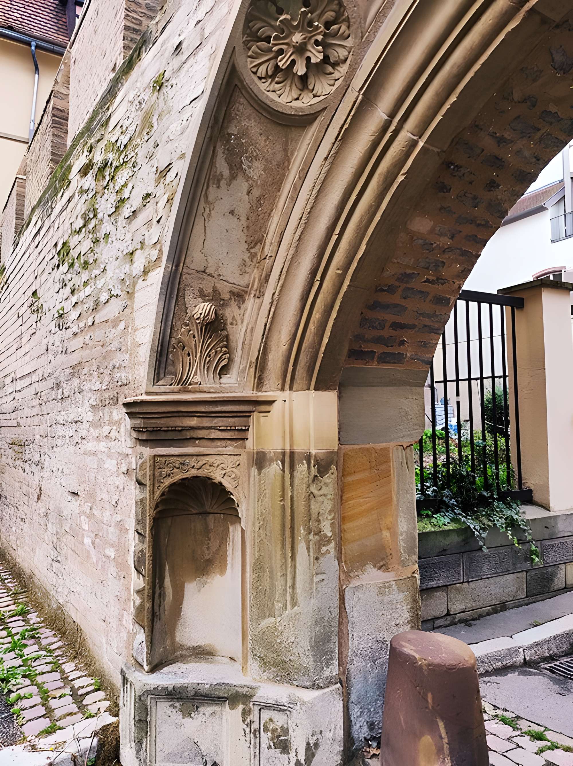 Enceinte du Moyen âge de Strasbourg