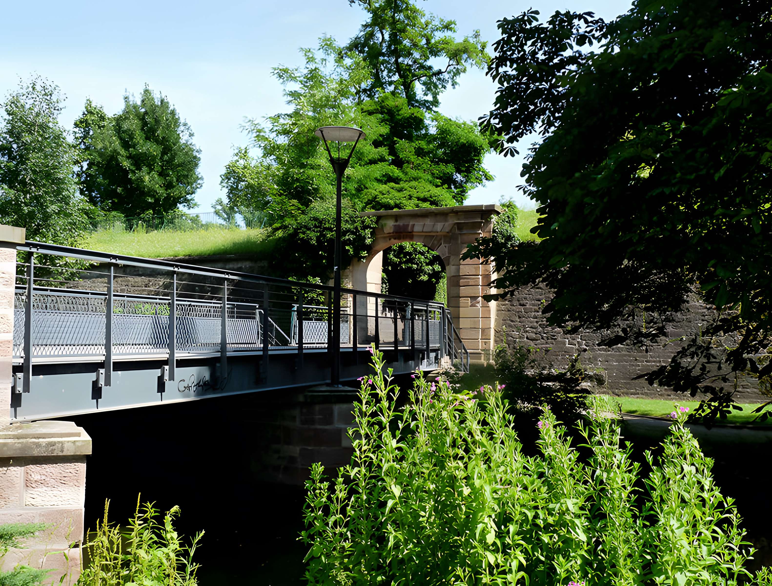 Enceinte médiévale de Strasbourg