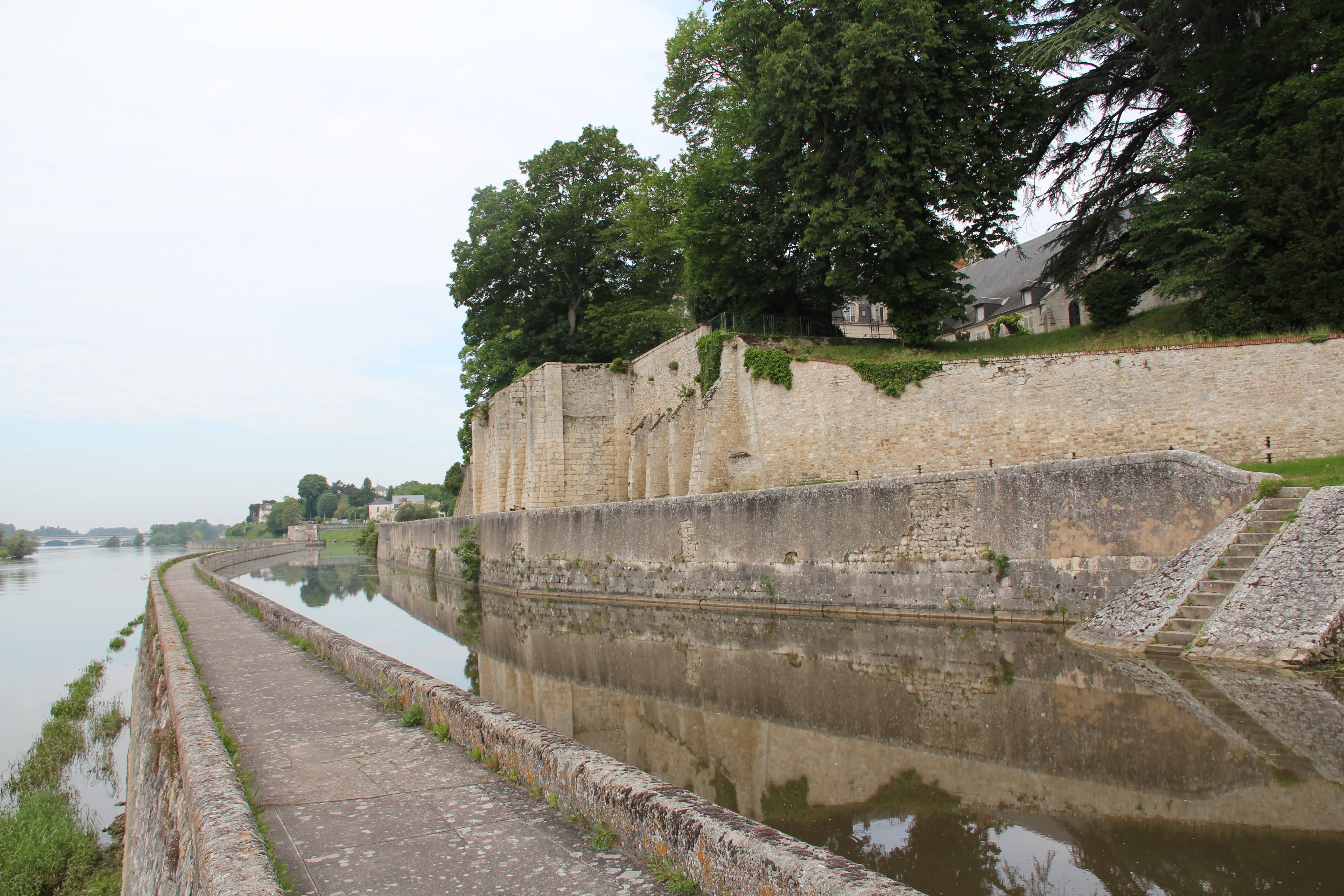 Photo de Château du Clos-de-Saint-Loup