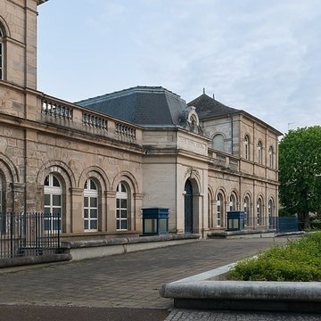 Établissement thermal de Néris-les-Bains