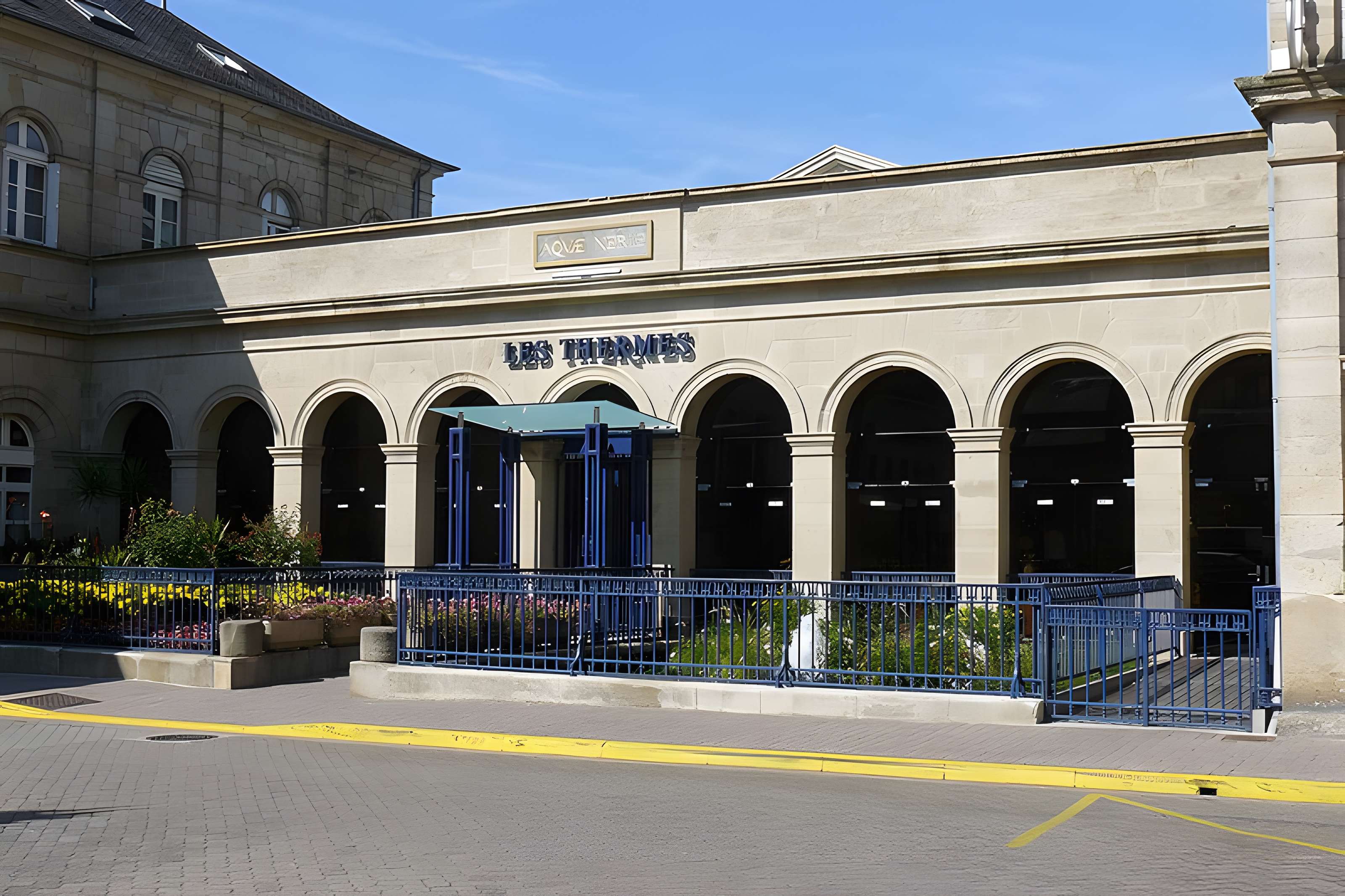 Établissement thermal de Néris-les-Bains