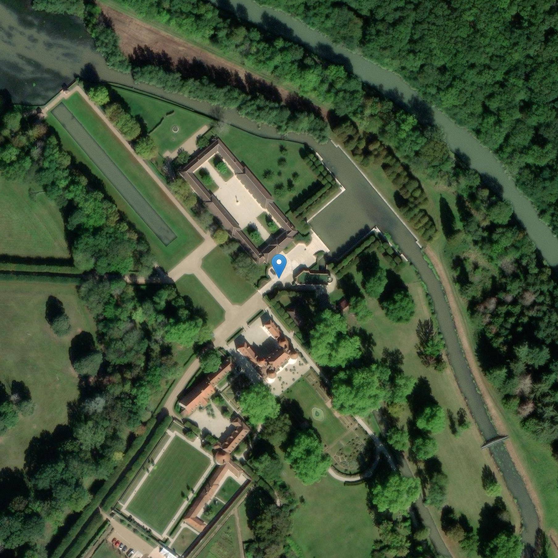 Photo de 米沃因城堡