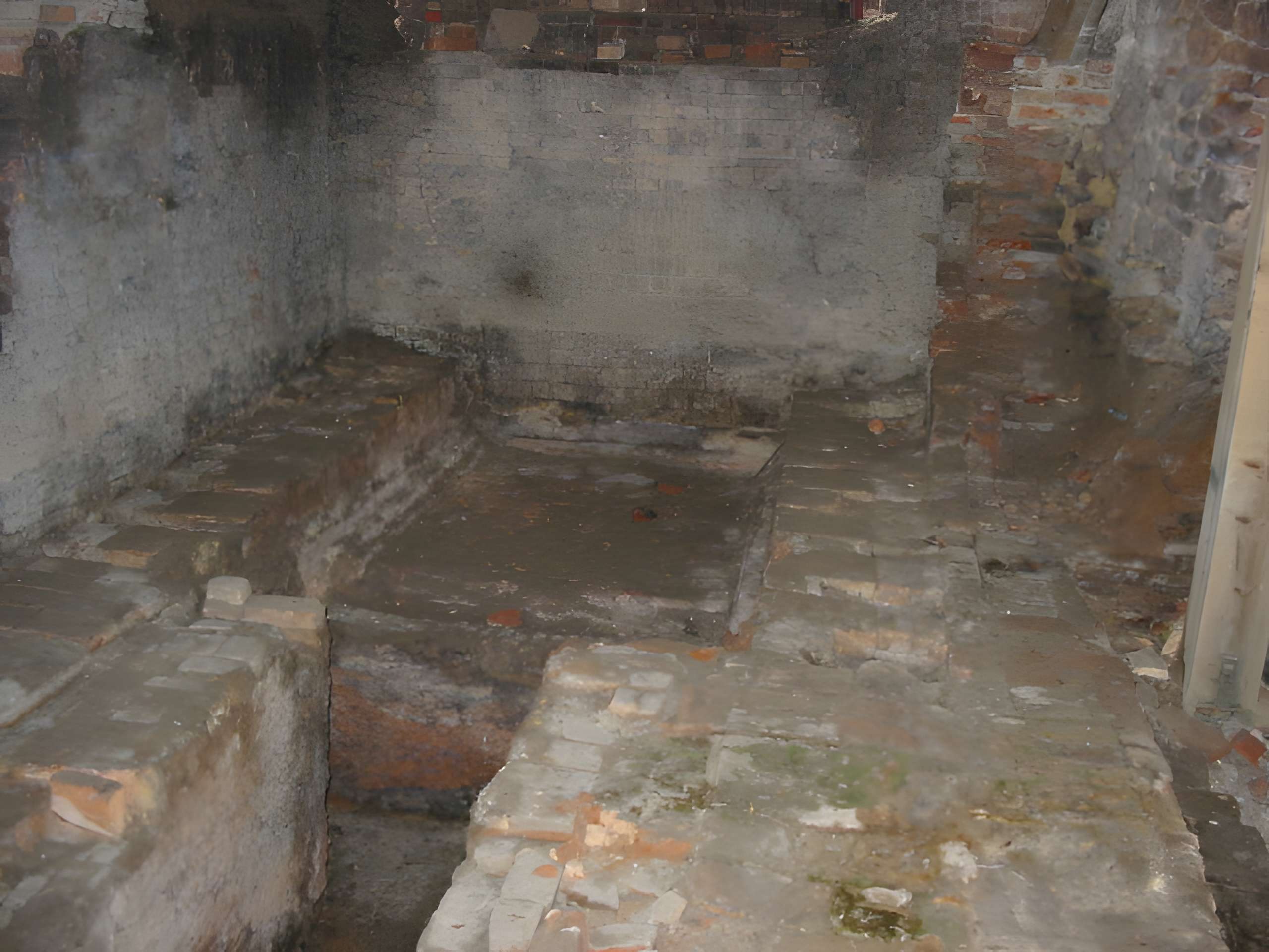 Faïencerie de l'Autruche à Nevers