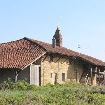 Ferme de Grandval à Saint-Trivier-de-Courtes