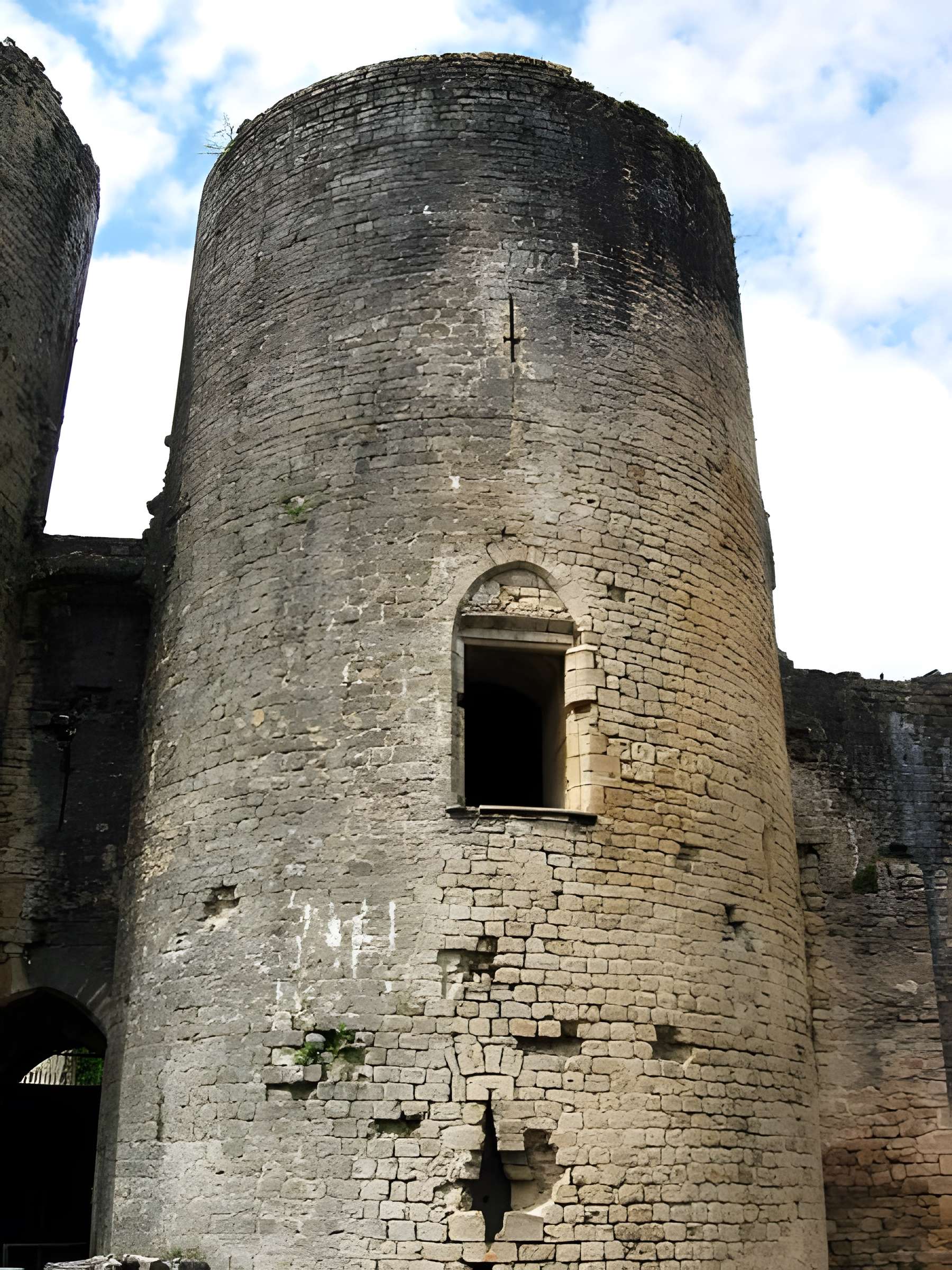 Château de Villandraut