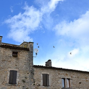 Ferme fortifiée des Ybourgues à Limans