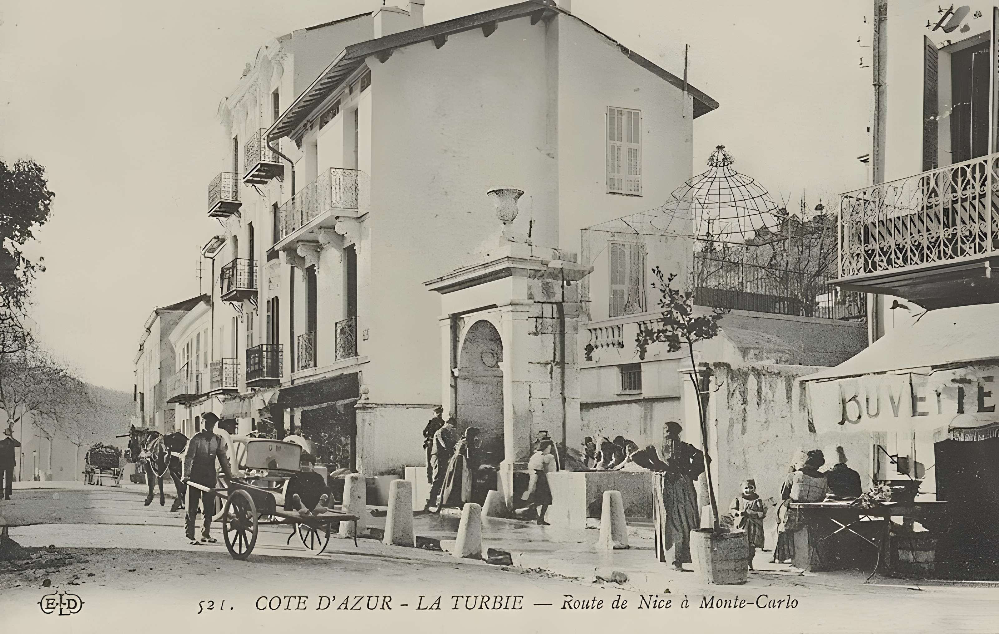 Fontaine Carolo Felicerege de La Turbie