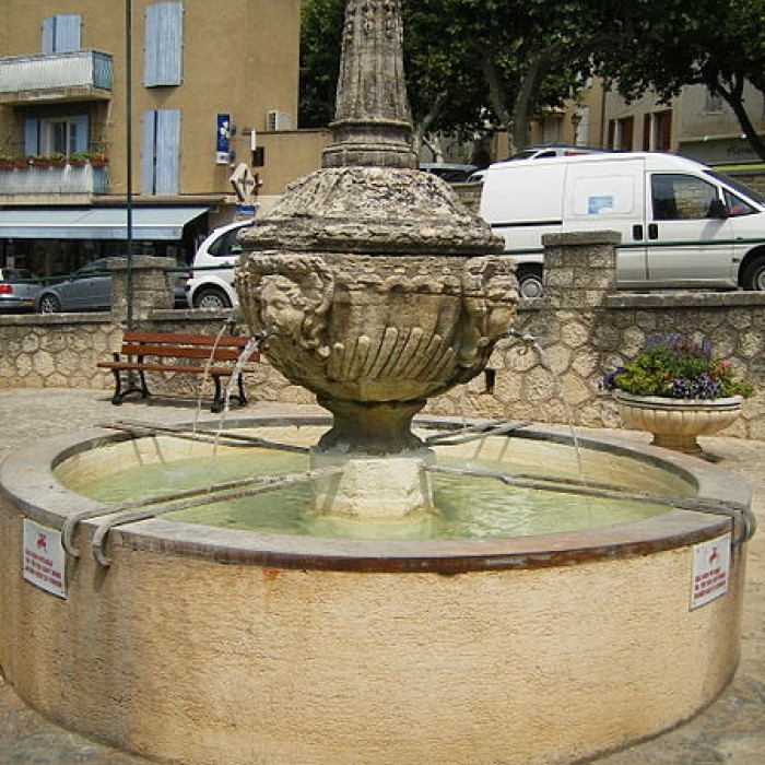 Photo de Fontaine de Beaumes-de-Venise