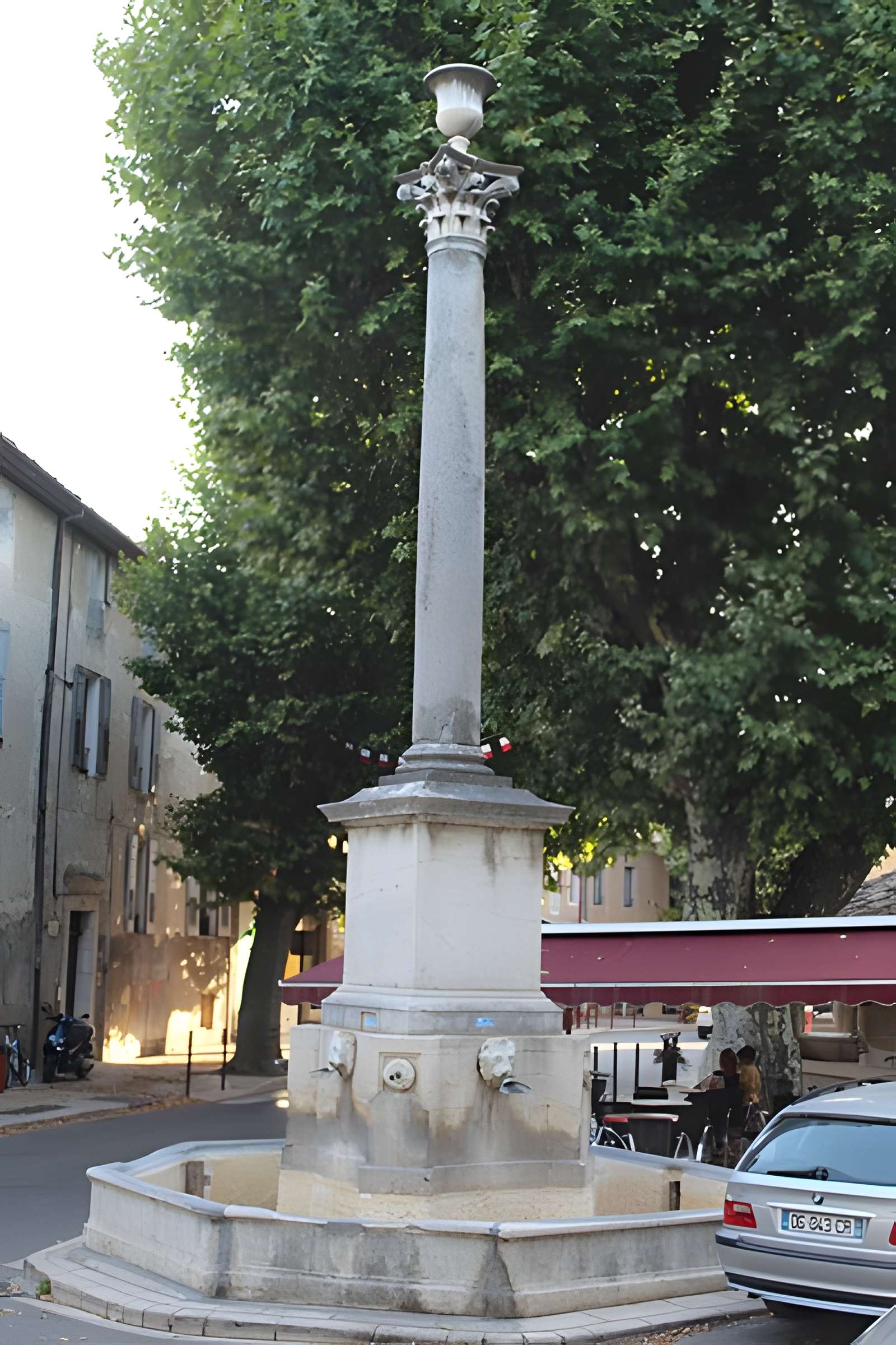 Fontaine de la Colonne à Riez