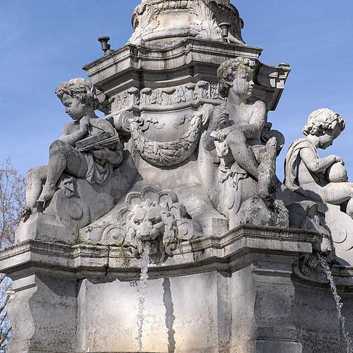 Photo de Fontaine de la place du Maréchal-Lyautey à Lyon