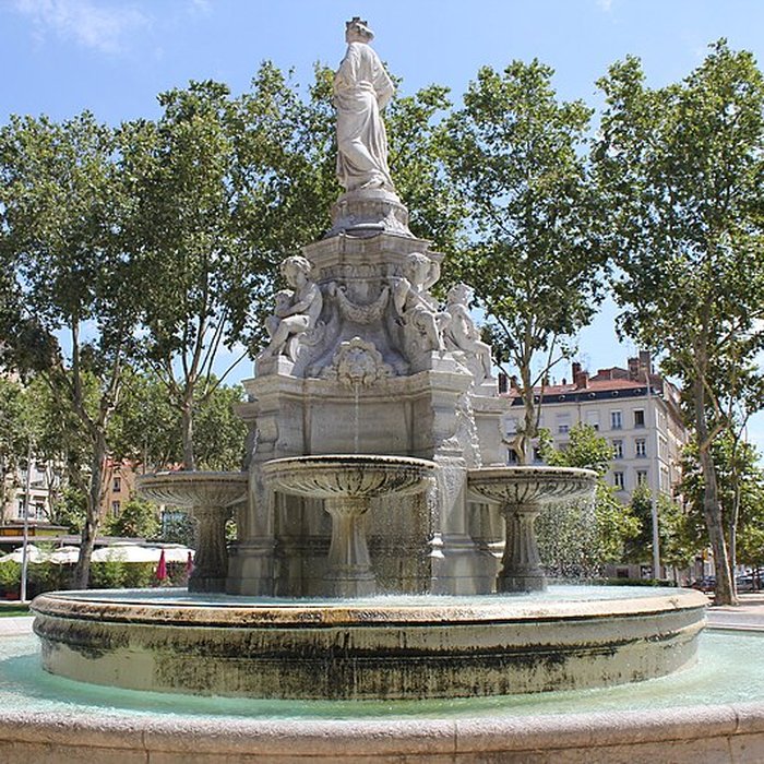 Photo de Fontaine de la place du Maréchal-Lyautey à Lyon