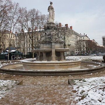 Fontaine de la place du Maréchal-Lyautey à Lyon