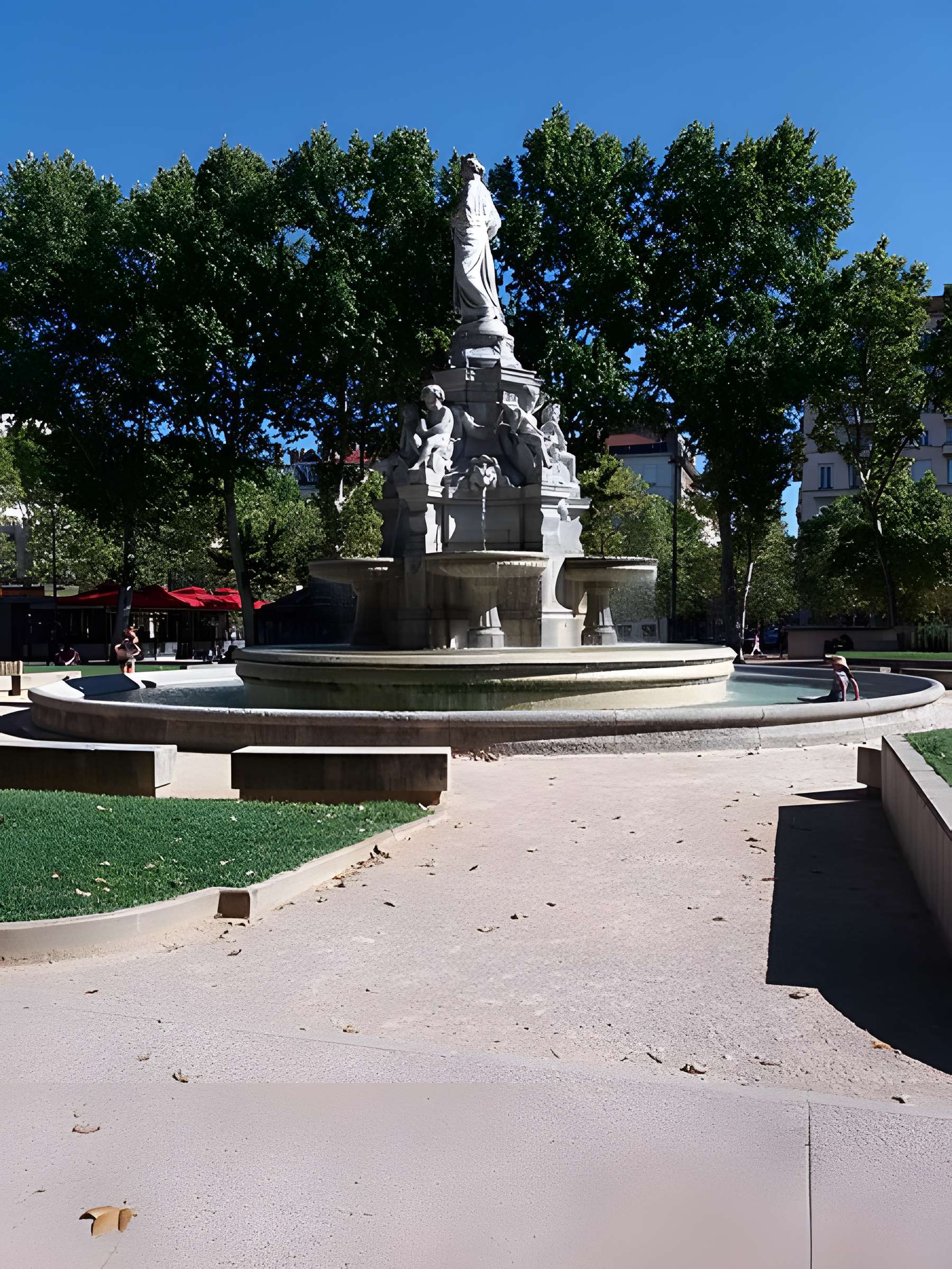 Fontaine de la place du Maréchal-Lyautey à Lyon