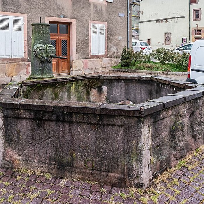 Photo de Fontaine des Vignerons de Thann