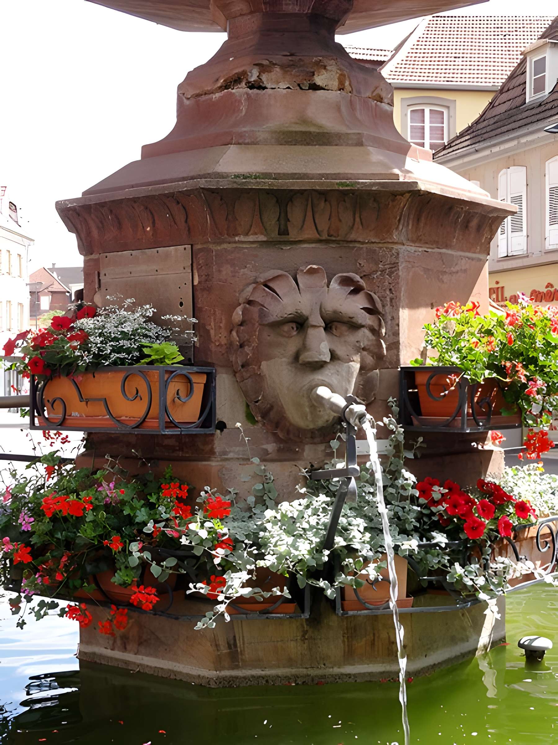 Fontaine place Saint-Georges d'Haguenau