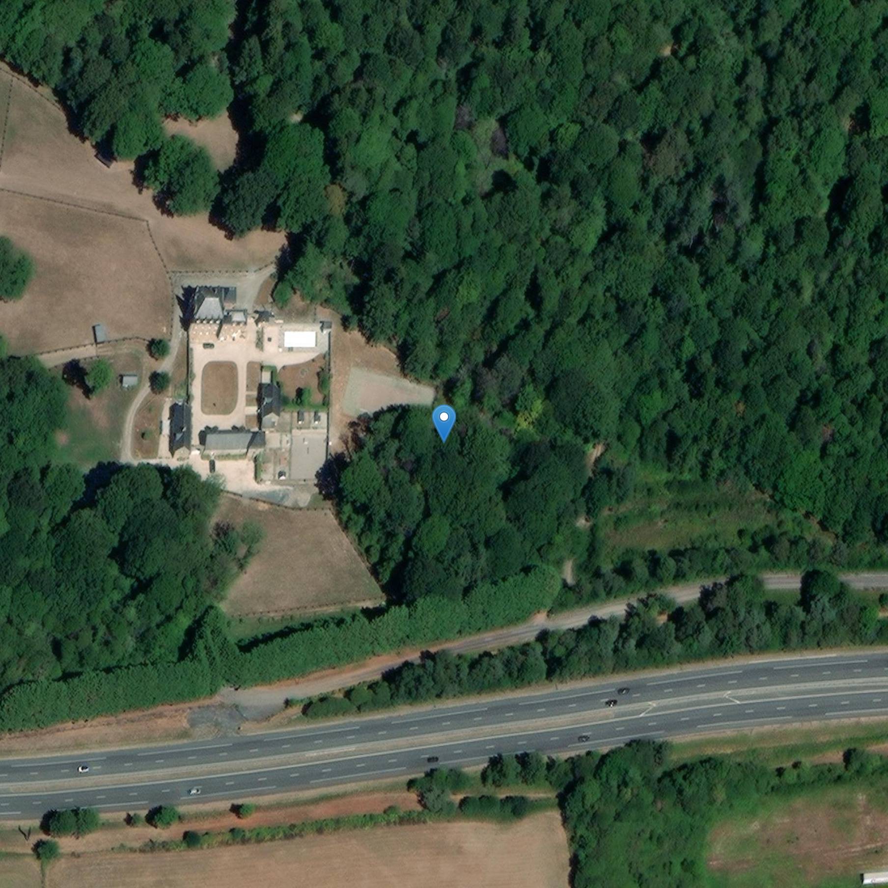 Photo de 蒙克罗瓦城堡