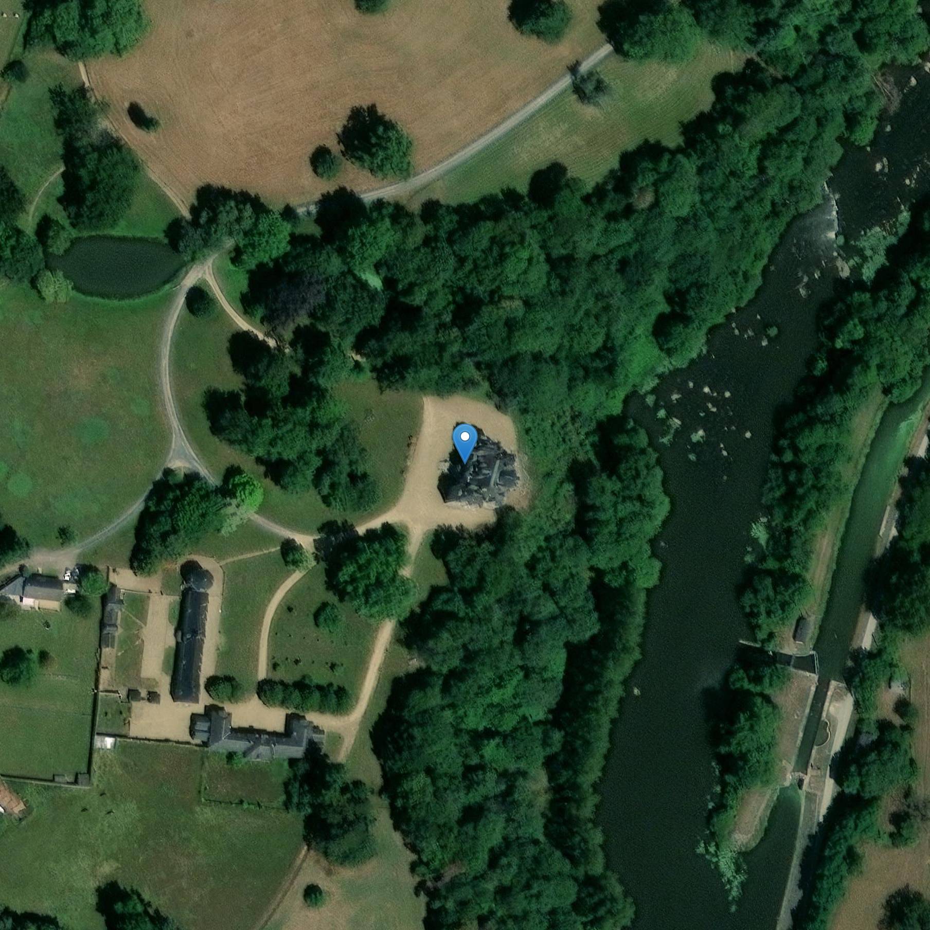 Photo de シャトー・デ・モンジュルーックス