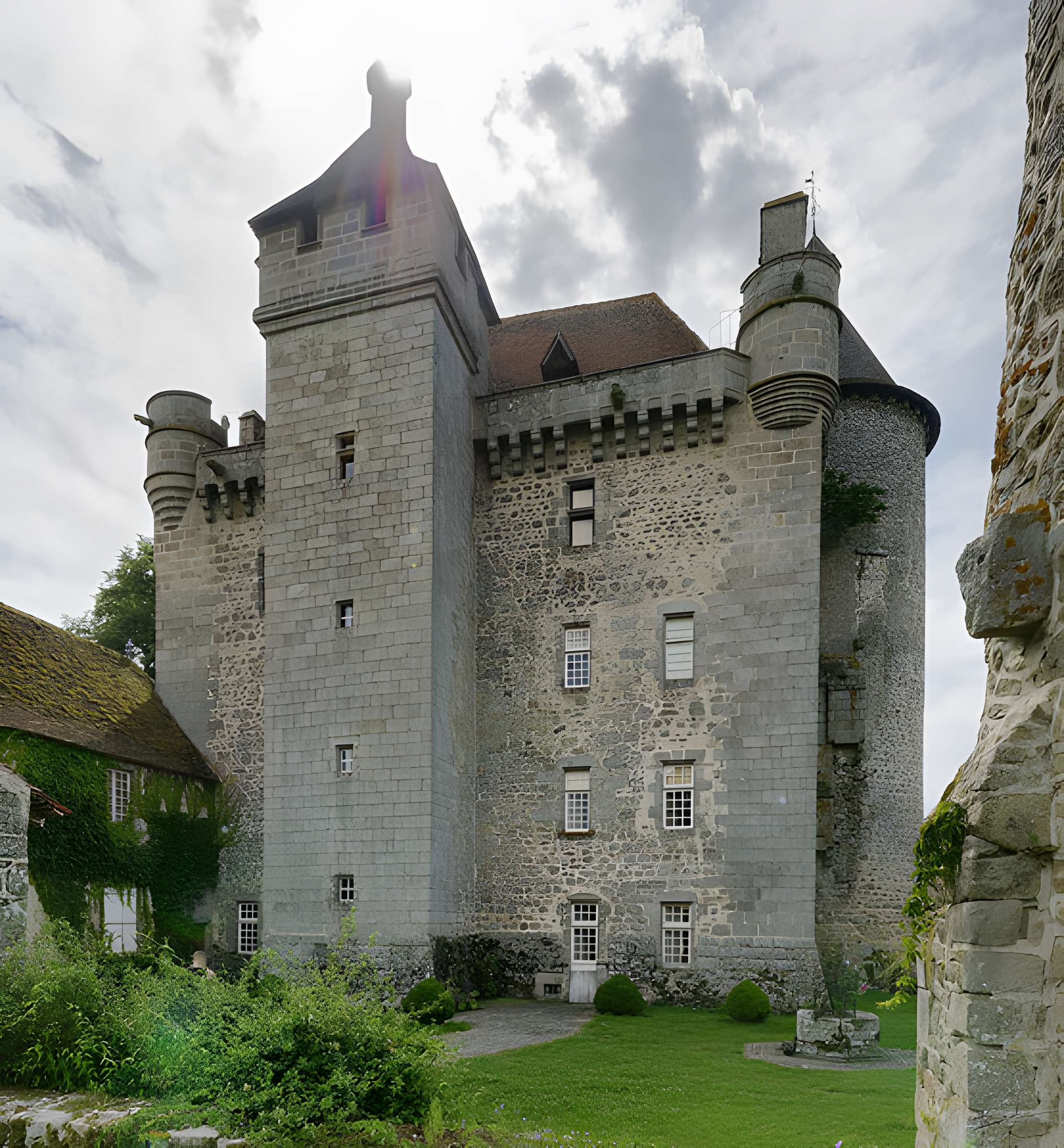 Château de Villemonteix