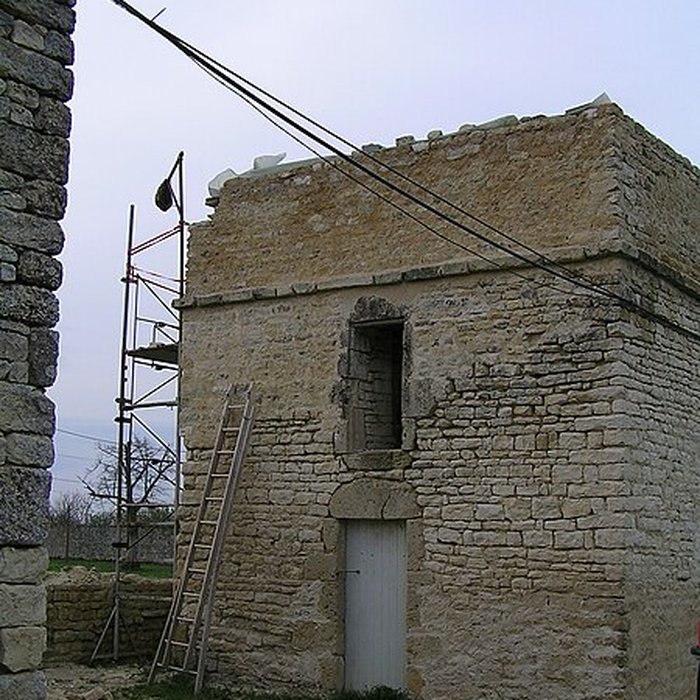 Photo de Château de Villeneuve-la-Comtesse