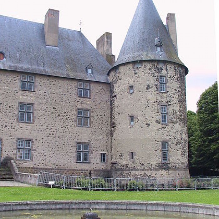 Photo de Château de Villeneuve-Lembron
