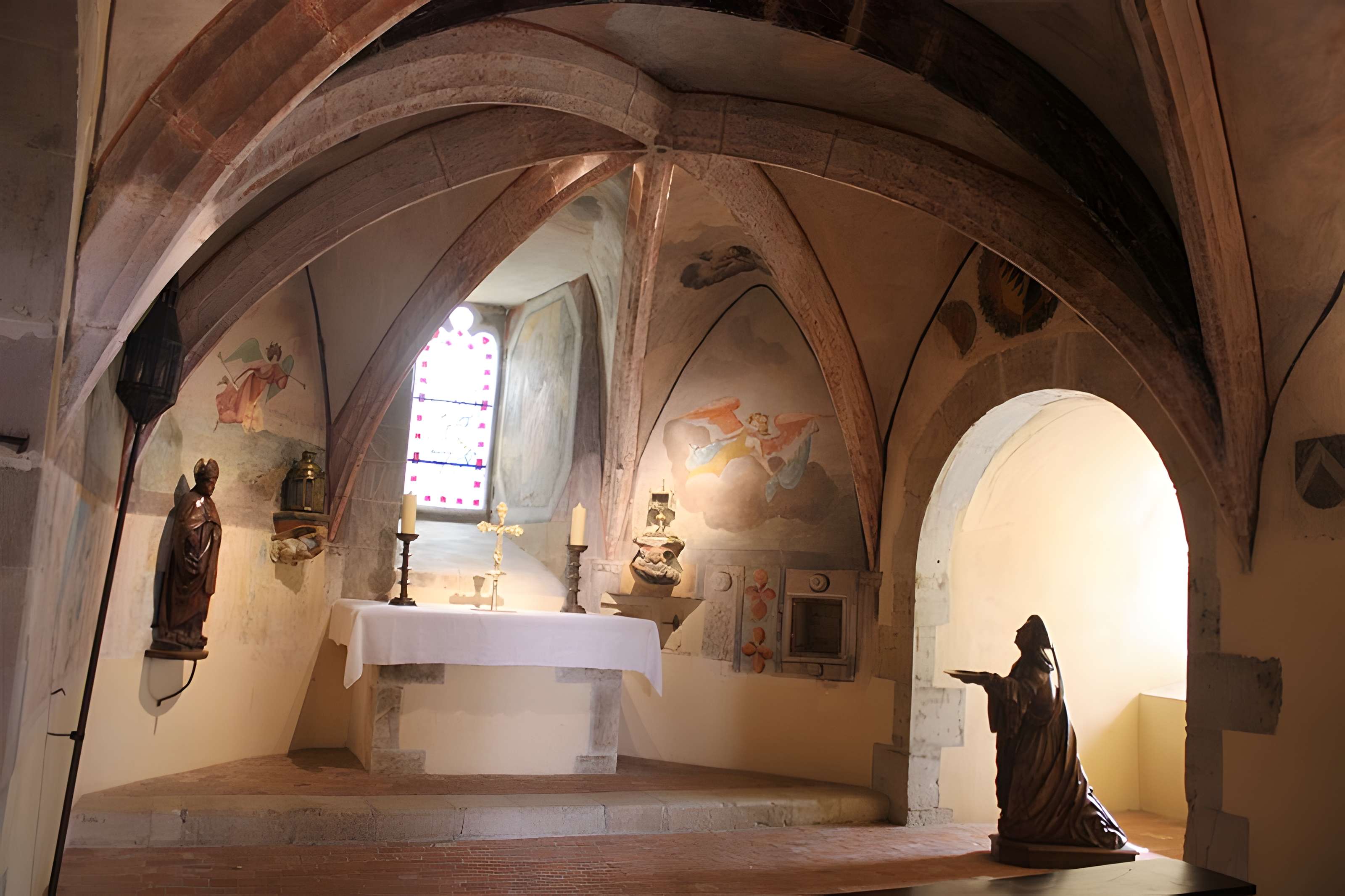 Château de Villeneuve-Lembron