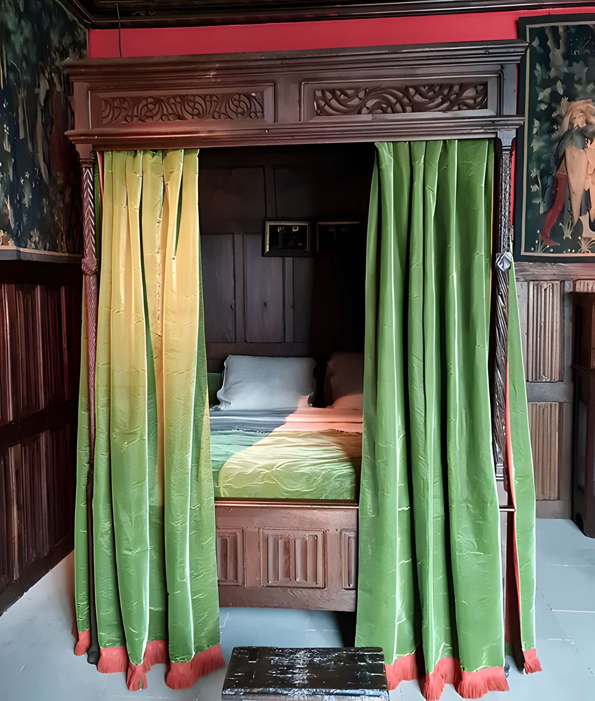 Château de Villeneuve-Lembron