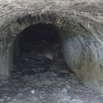 Fours à chaux de la Roque-Genêts à Cavigny