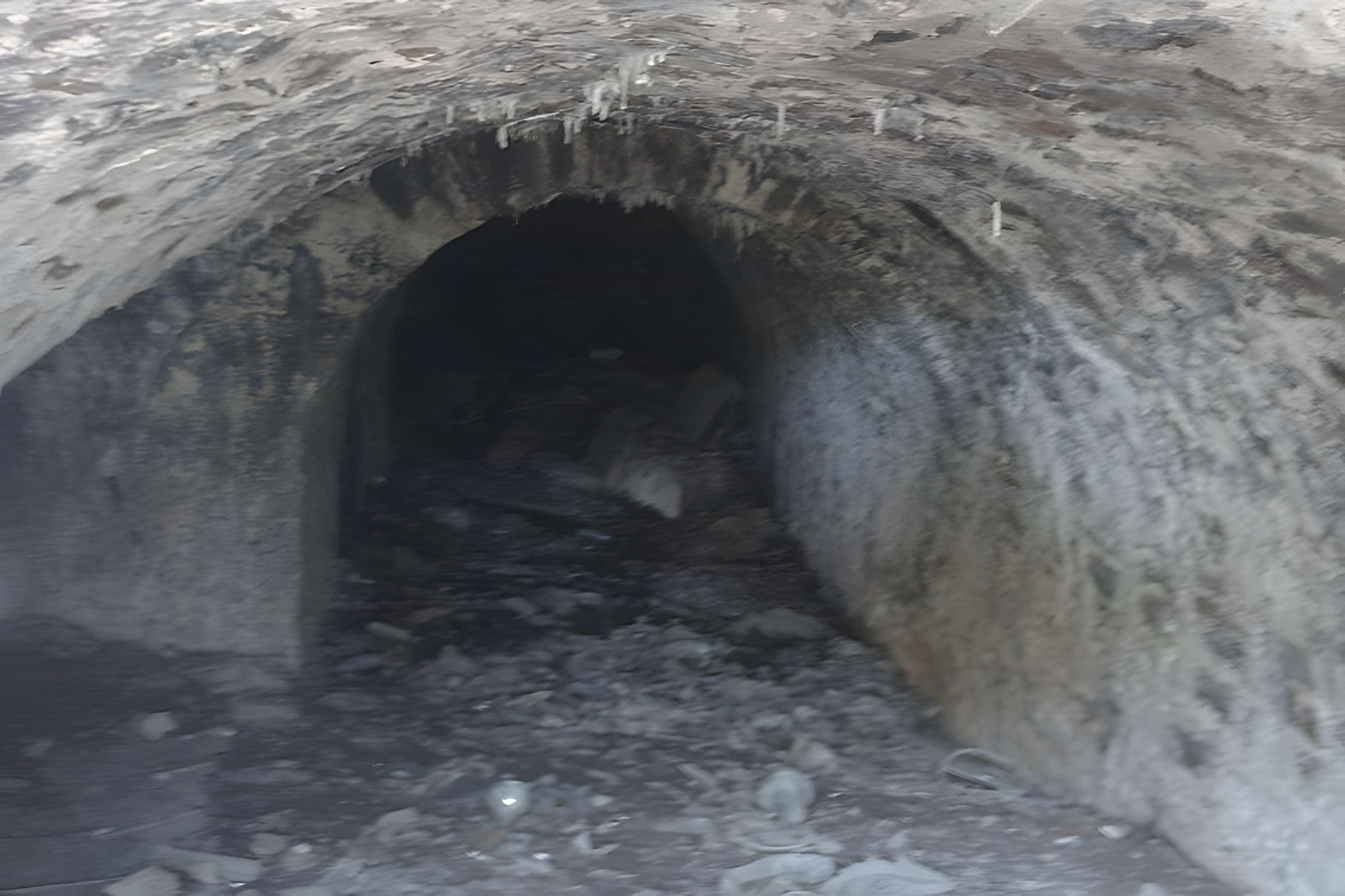 Fours à chaux de la Roque-Genêts à Cavigny