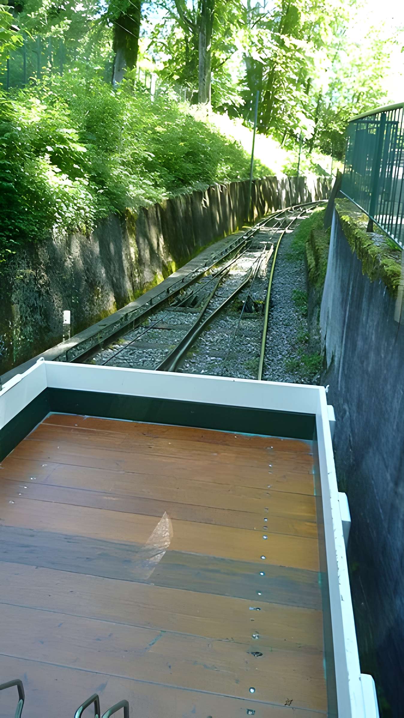 Funiculaire d'Évian-les-Bains à Neuvecelle