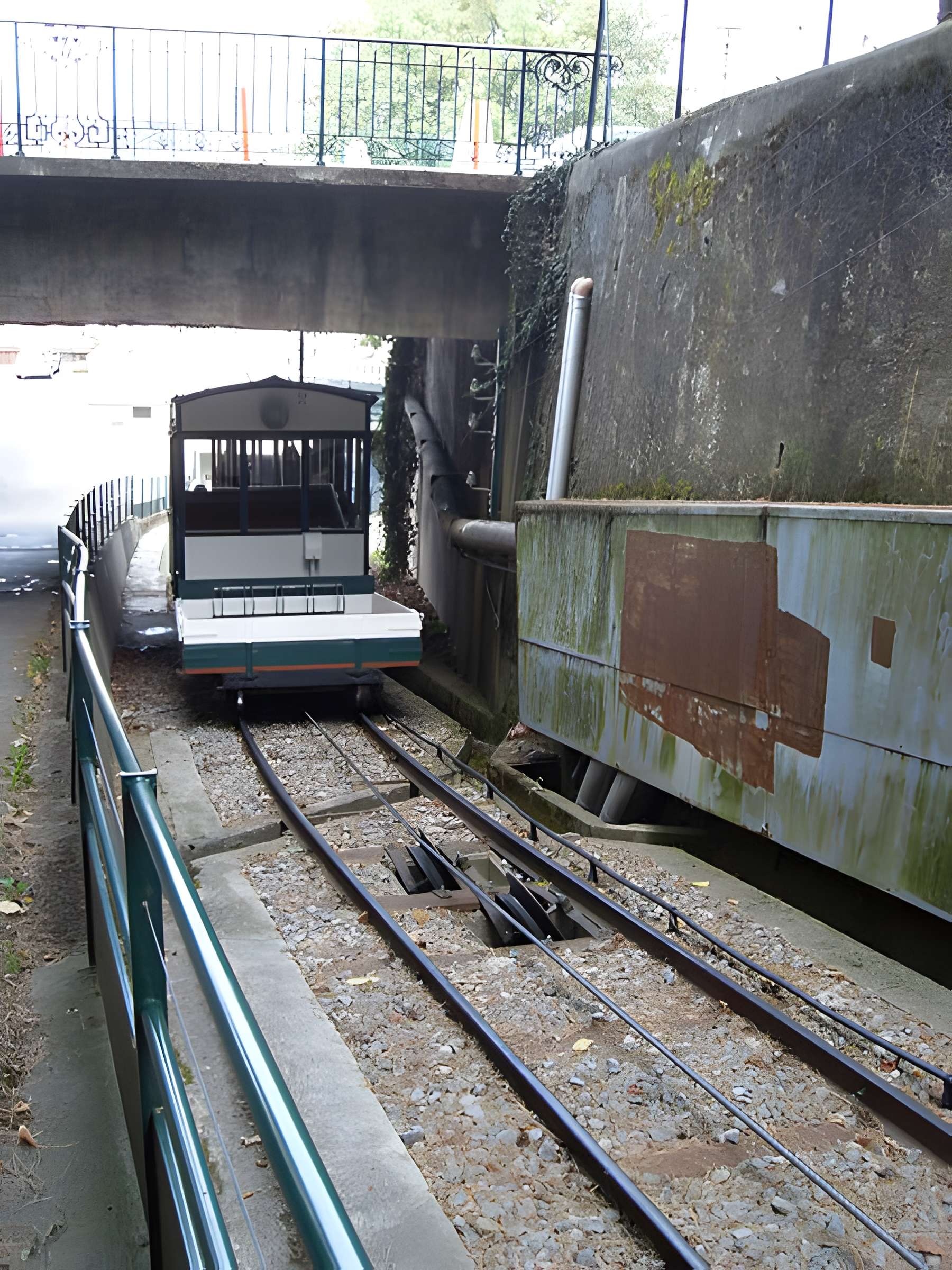 Funiculaire d'Évian-les-Bains à Neuvecelle