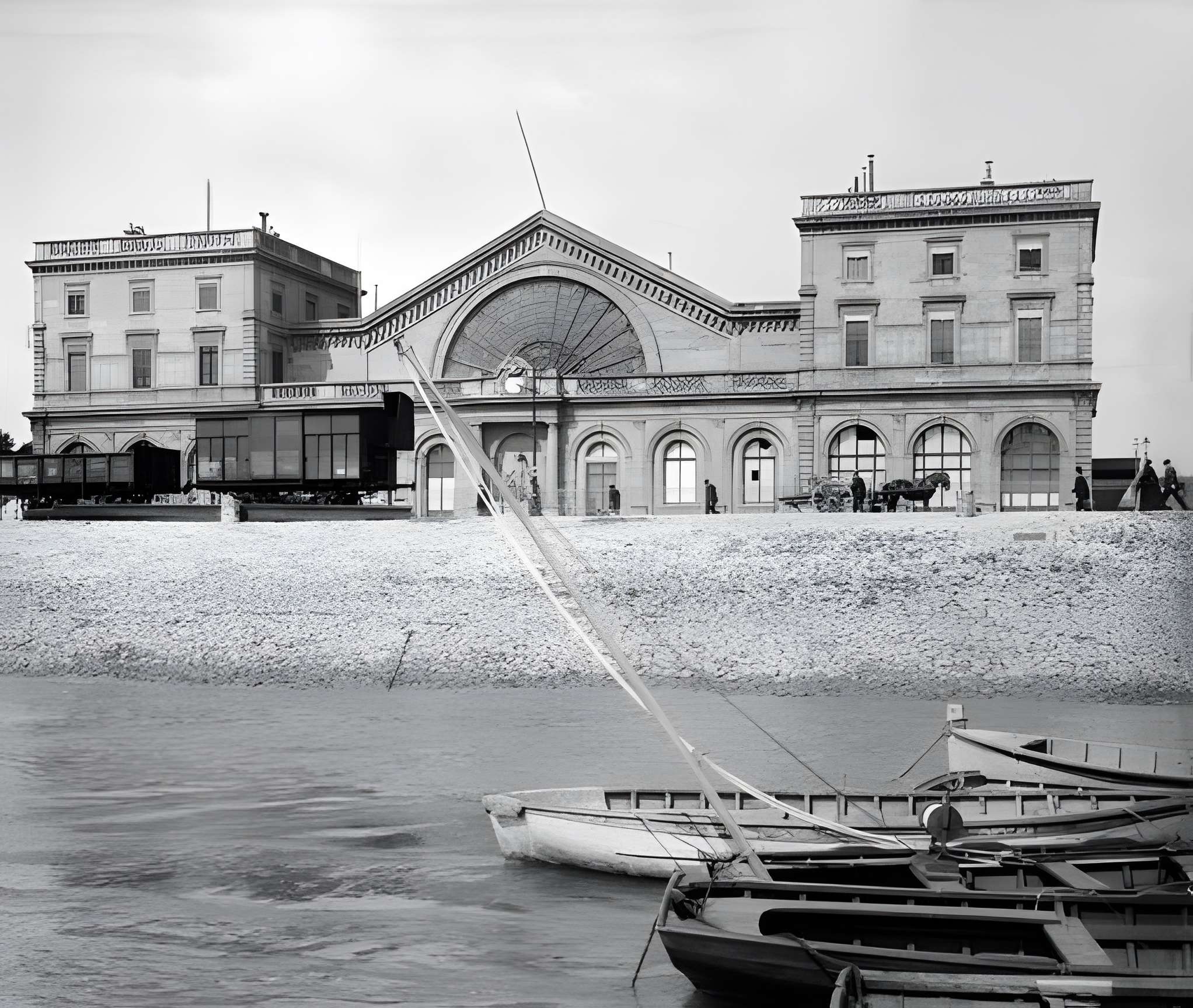 Gare de Bordeaux-Bastide ou ancienne gare d'Orléans