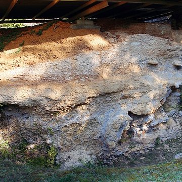 Gisement de la Micoque aux Eyzies-de-Tayac-Sireuil