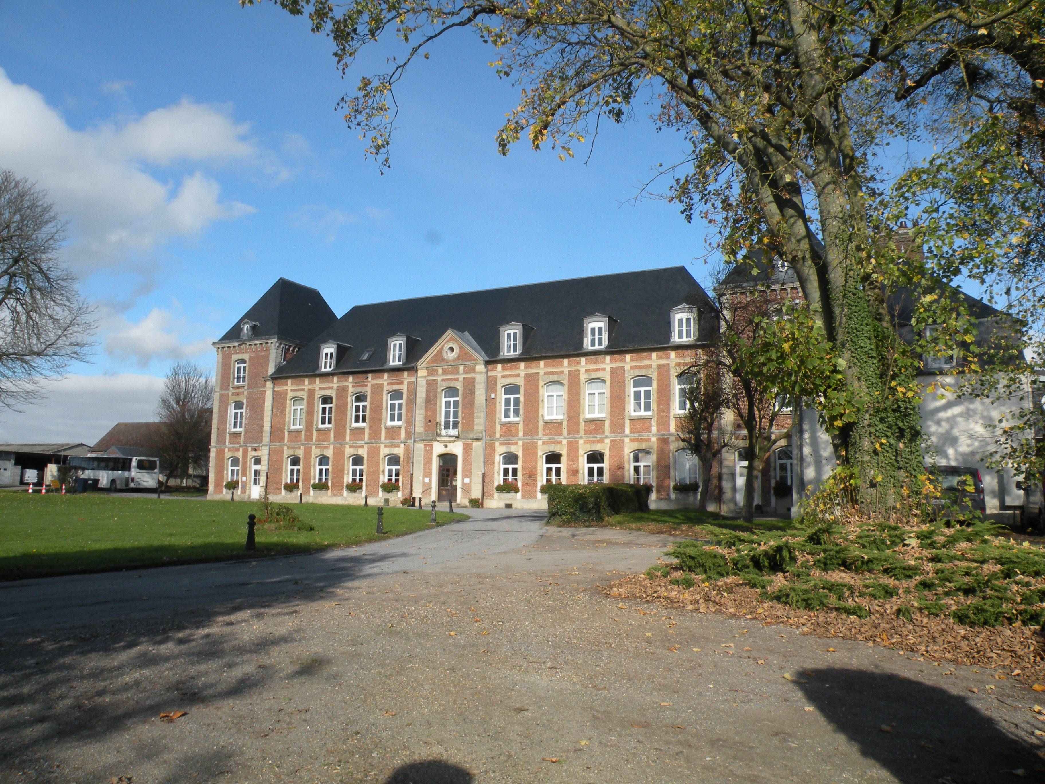 Photo de Castello di Nivillers