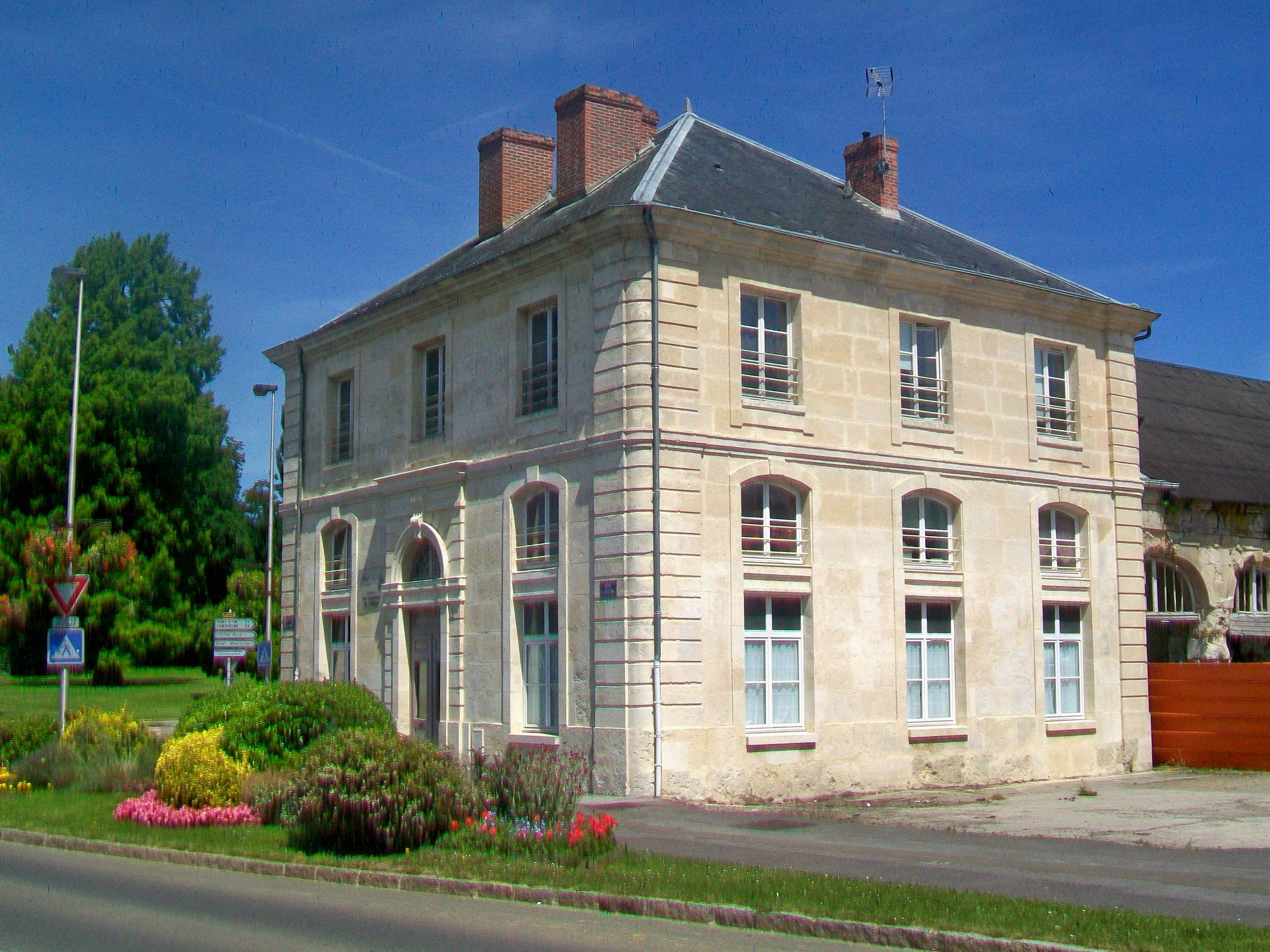 Photo de シャトー・デ・ラ・ロチェフォアウルド