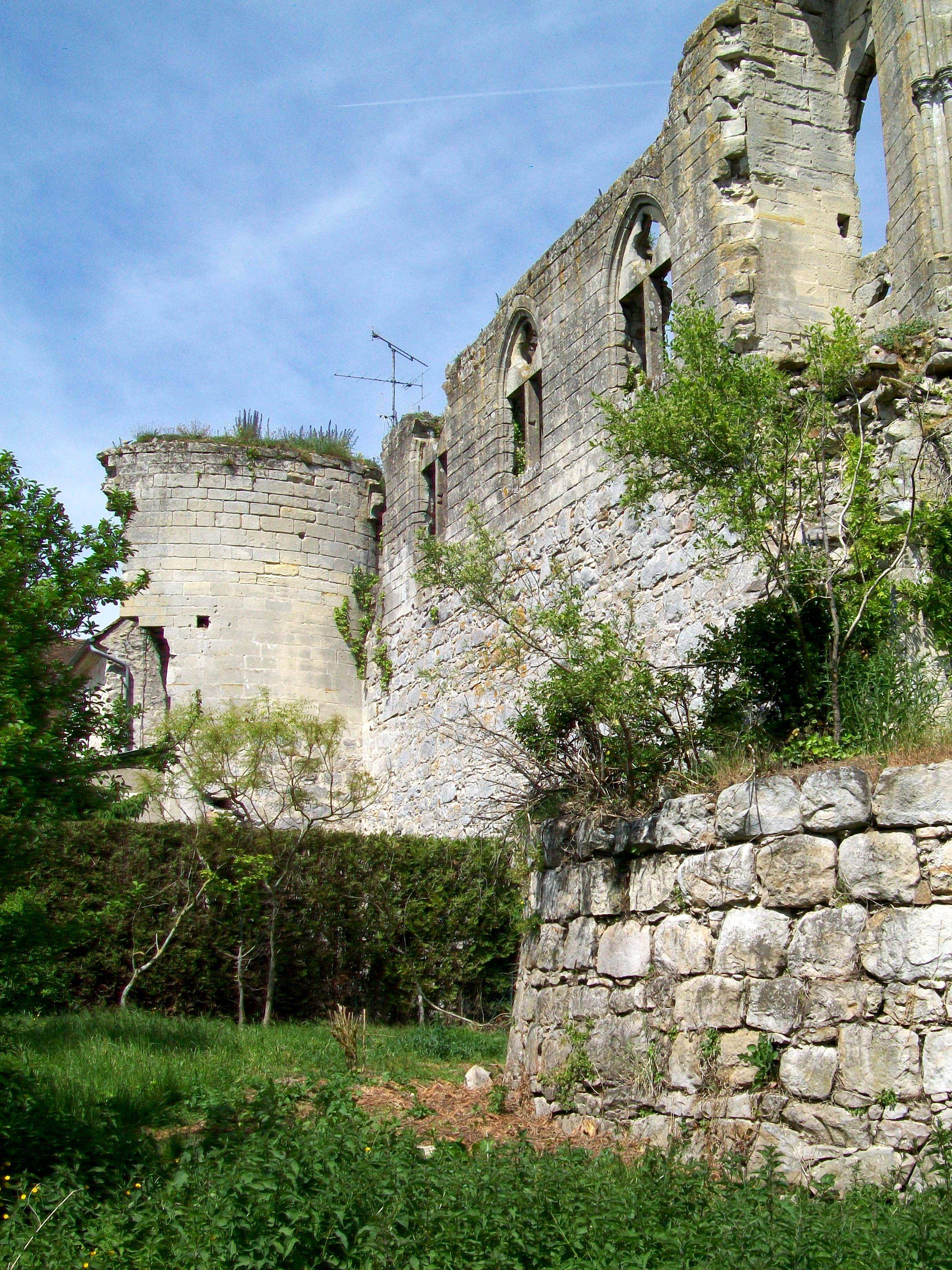 Photo de Thiers-sur-Thève Castle, オーストラリア
