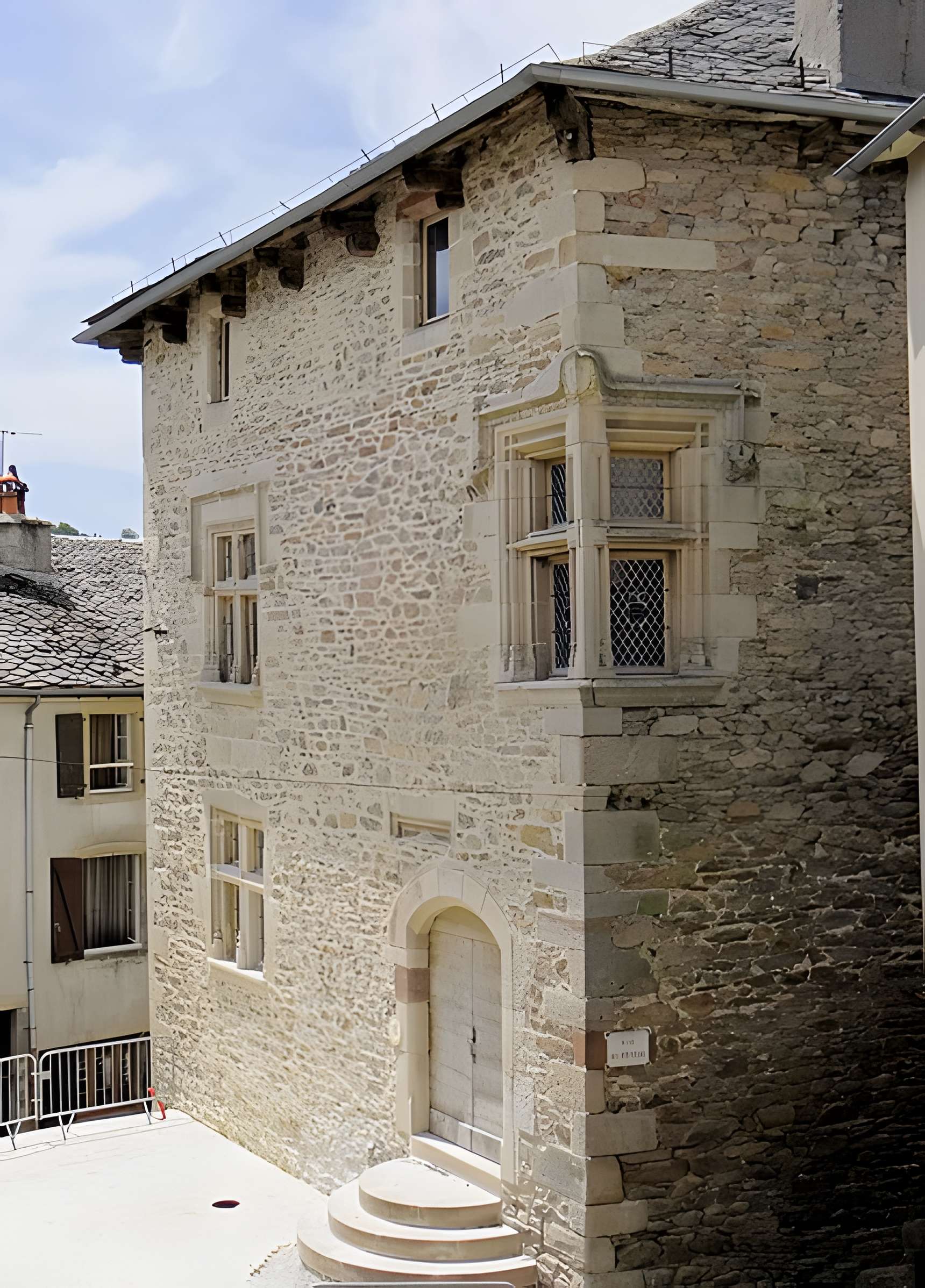 Grenier-des-Évêques de Salles-Curan